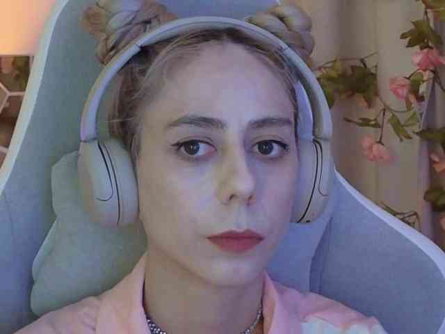 ballerina_capuchina webcam