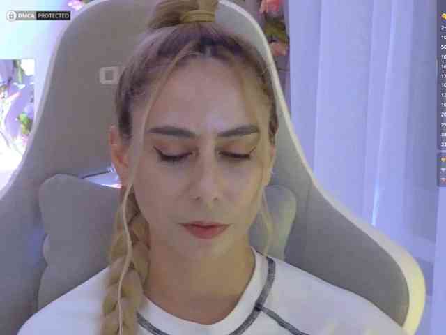 ballerina_capuchina webcam