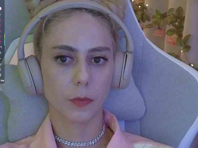 ballerina_capuchina webcam