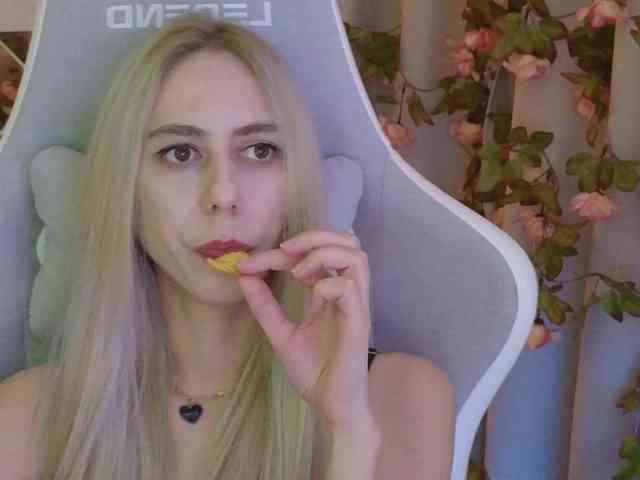 ballerina_capuchina webcam