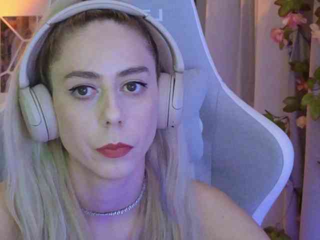 ballerina_capuchina webcam