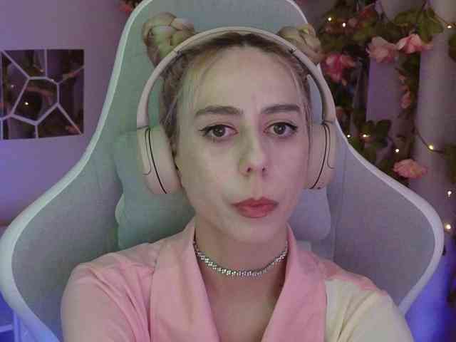 ballerina_capuchina webcam