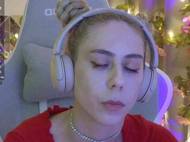 ballerina_capuchina webcam