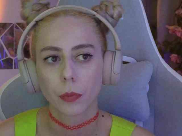 ballerina_capuchina webcam