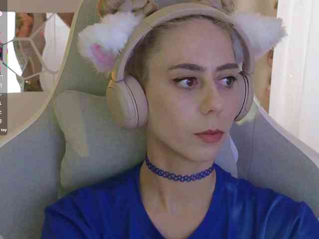 ballerina_capuchina webcam