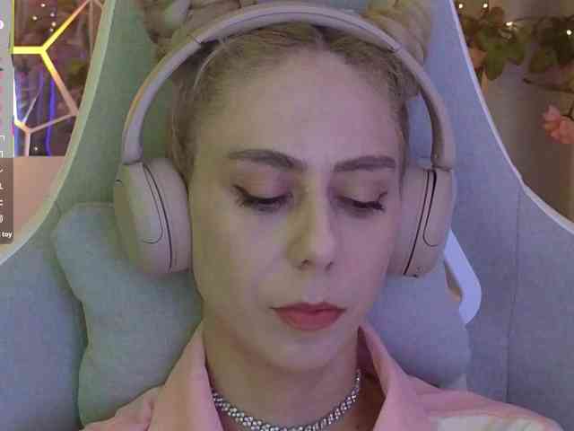 ballerina_capuchina webcam