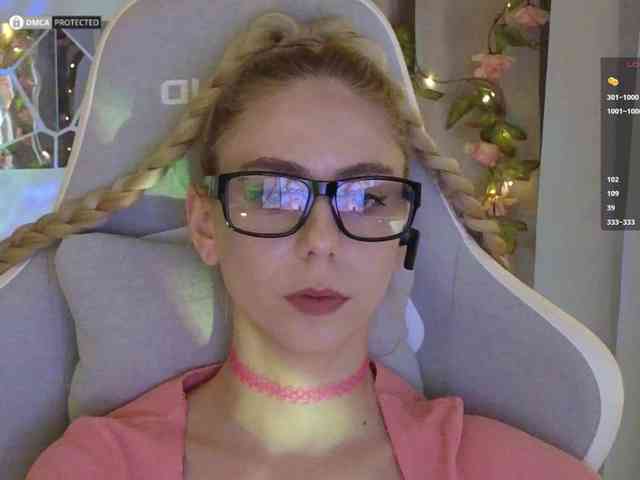 ballerina_capuchina webcam