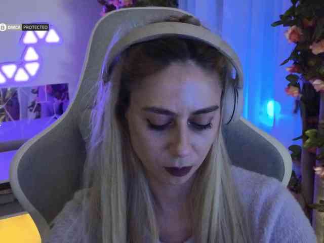 ballerina_capuchina webcam