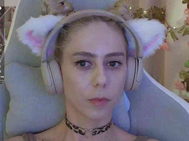 ballerina_capuchina webcam
