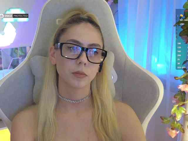 Danil__Kolbasenko webcam