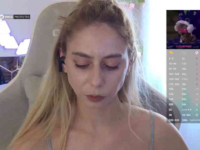 Danil__Kolbasenko webcam