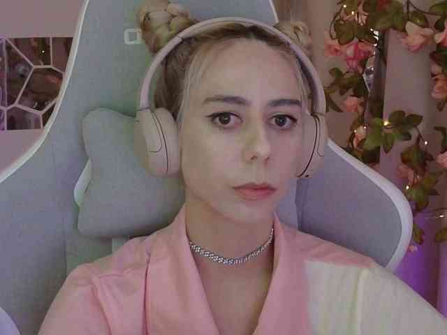 ballerina_capuchina webcam