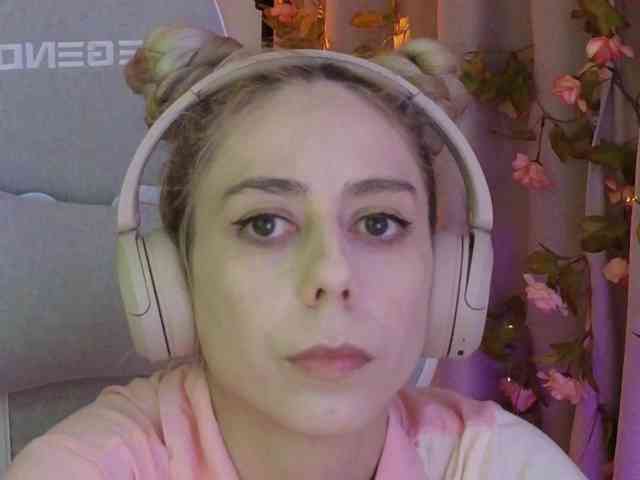 ballerina_capuchina webcam