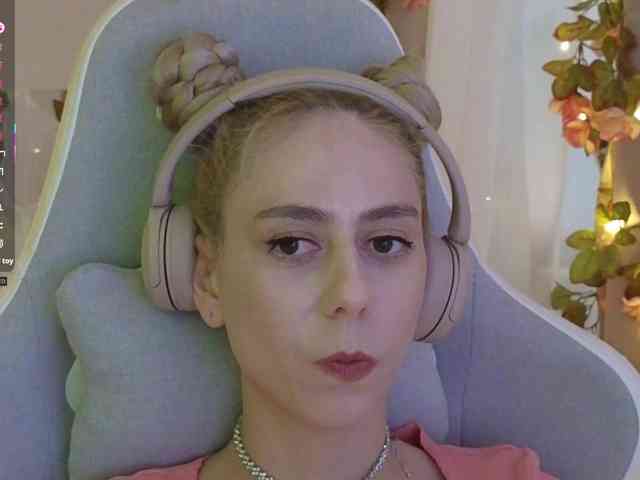 ballerina_capuchina webcam