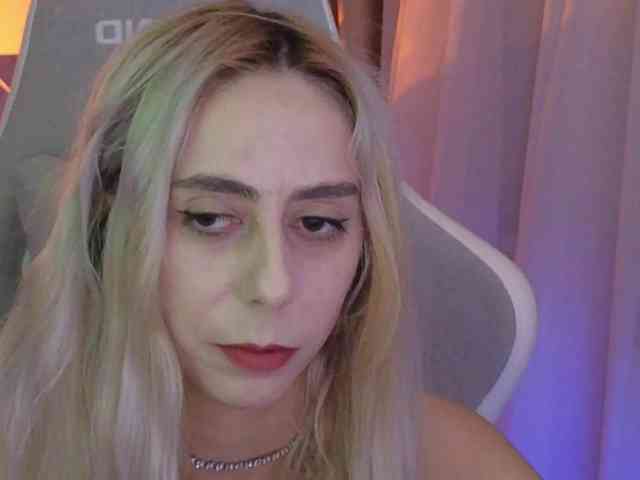 ballerina_capuchina webcam