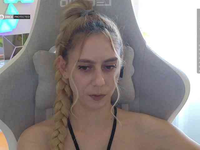 Danil__Kolbasenko webcam