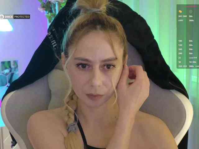 Danil__Kolbasenko webcam