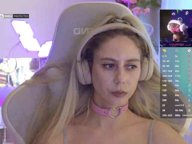 Danil__Kolbasenko webcam