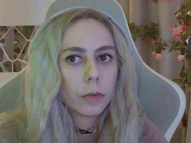 ballerina_capuchina webcam