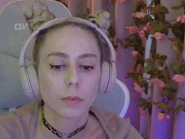 ballerina_capuchina webcam