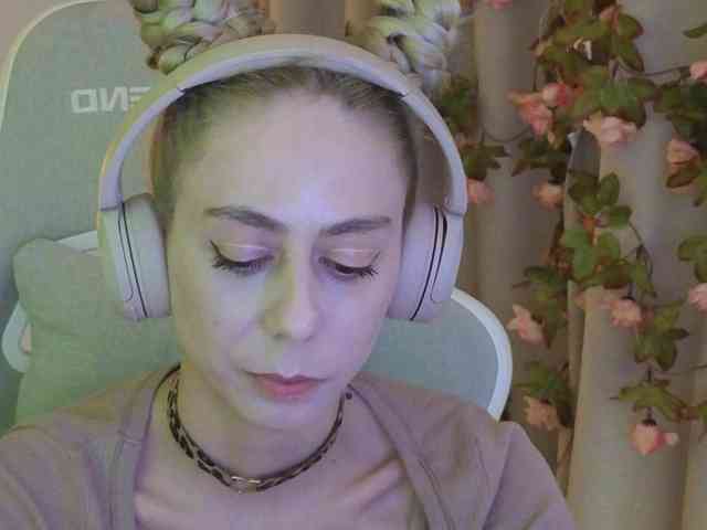 ballerina_capuchina webcam