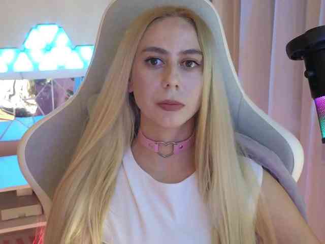 ballerina_capuchina webcam