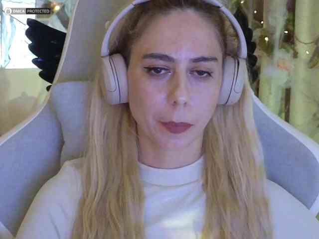 ballerina_capuchina webcam