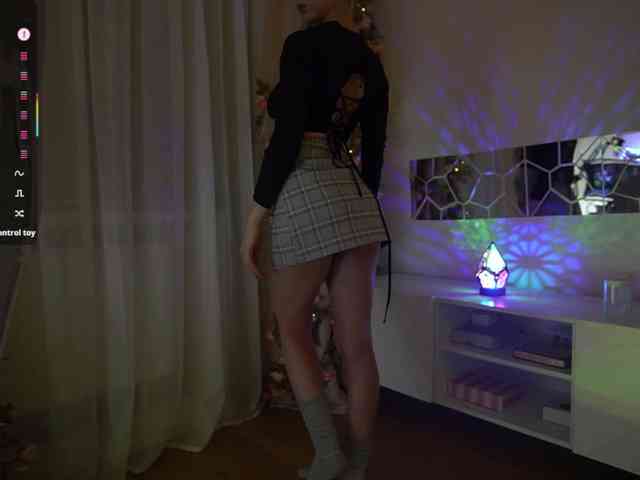 ballerina_capuchina webcam
