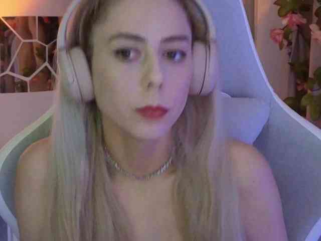 ballerina_capuchina webcam