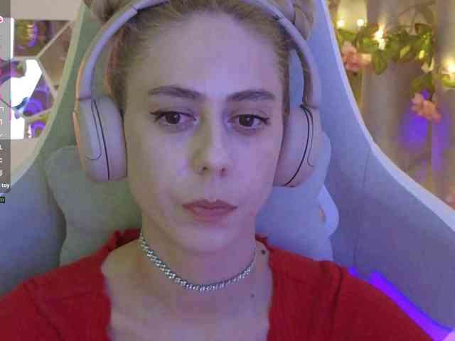 ballerina_capuchina webcam