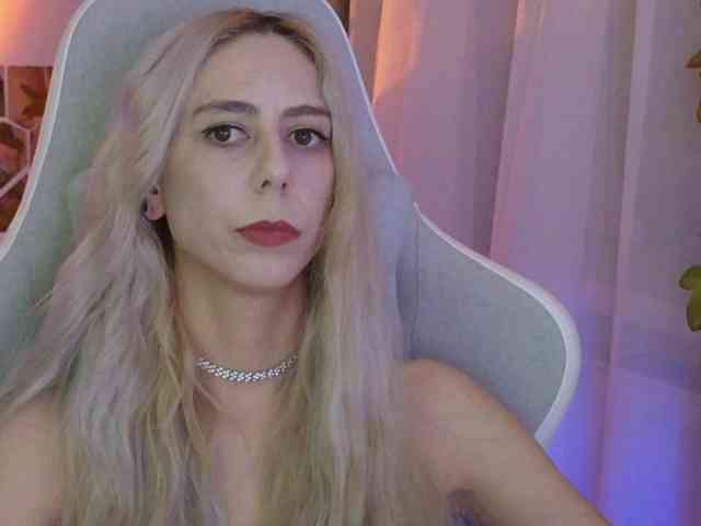 ballerina_capuchina webcam