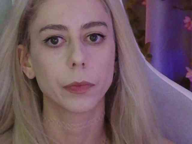 ballerina_capuchina webcam