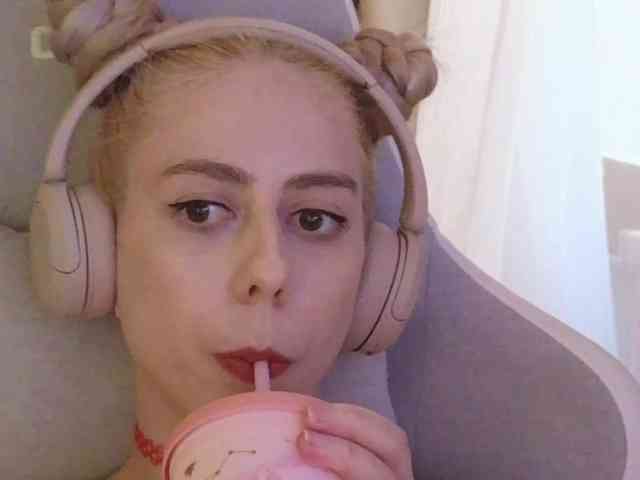 ballerina_capuchina webcam