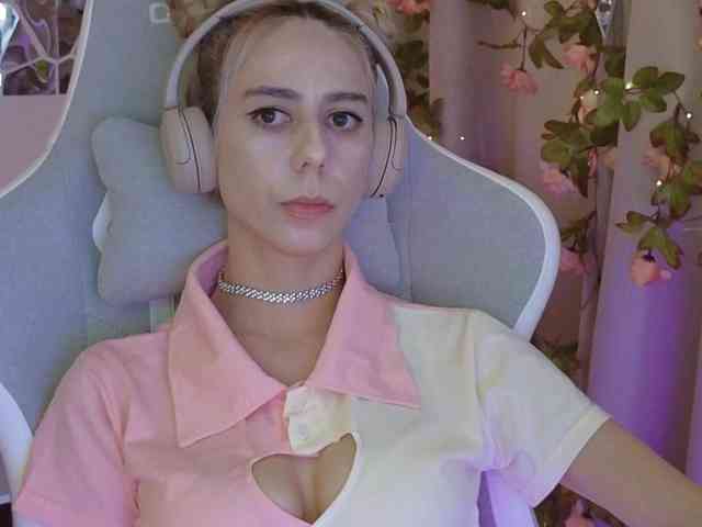 ballerina_capuchina webcam
