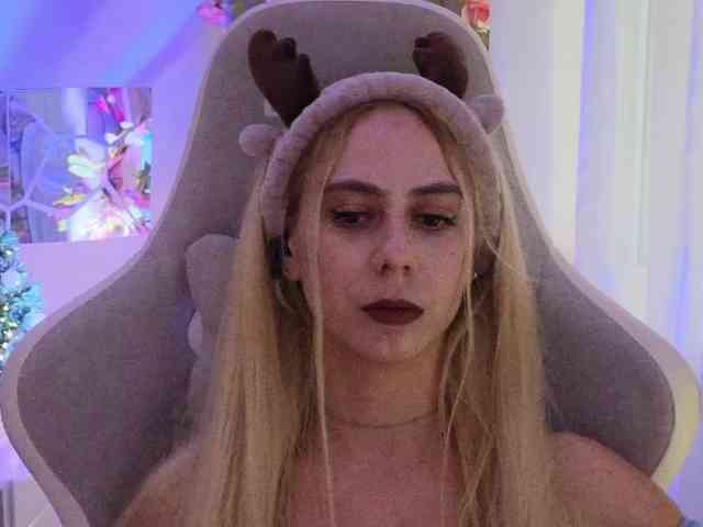 ballerina_capuchina webcam