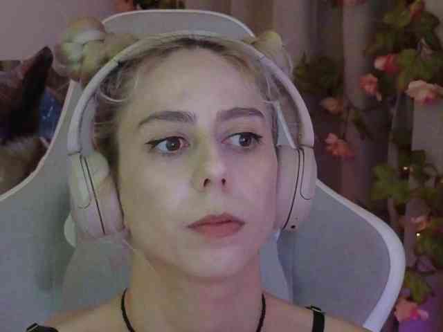 ballerina_capuchina webcam