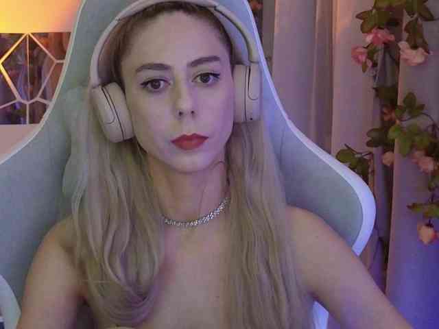 ballerina_capuchina webcam