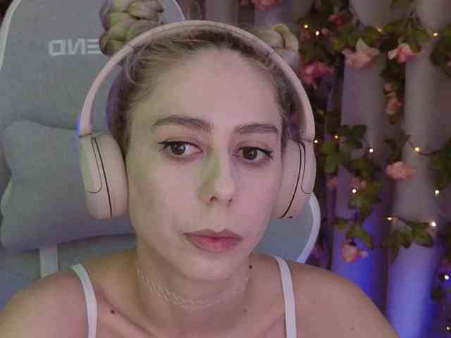 ballerina_capuchina webcam