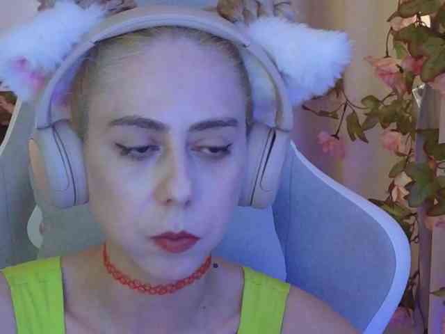 ballerina_capuchina webcam