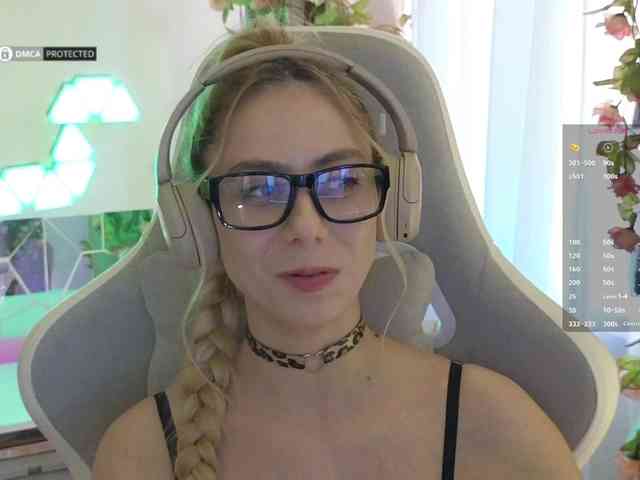 Danil__Kolbasenko webcam