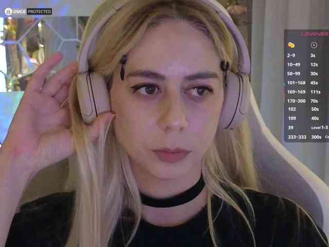 -Light-Fury- bongacams