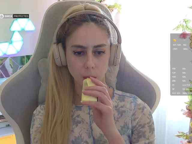 Danil__Kolbasenko webcam