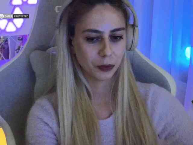 ballerina_capuchina webcam