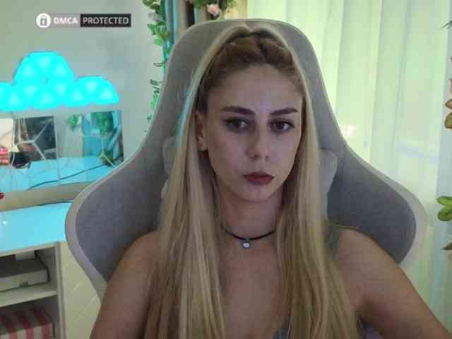 ballerina_capuchina webcam