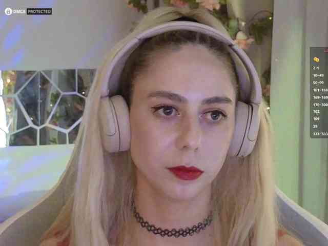 ballerina_capuchina webcam