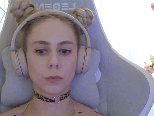 ballerina_capuchina webcam