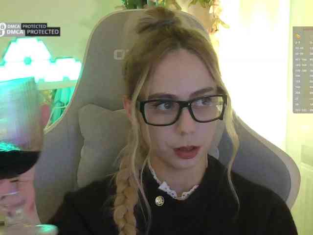 ballerina_capuchina webcam