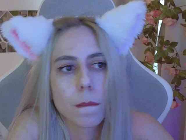 ballerina_capuchina webcam