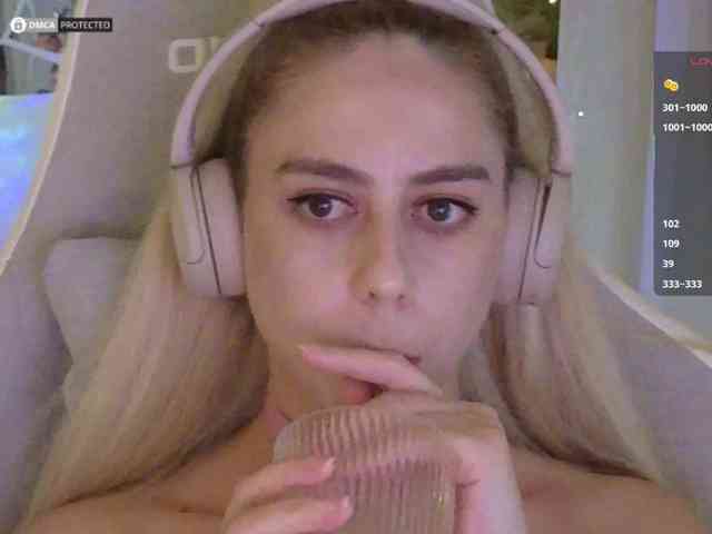 ballerina_capuchina webcam