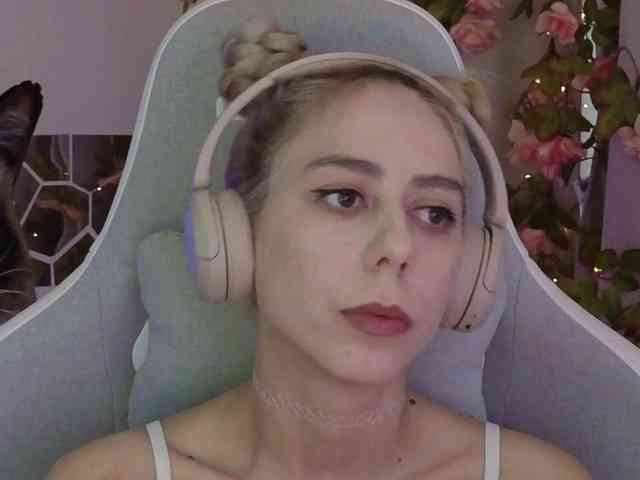 ballerina_capuchina webcam